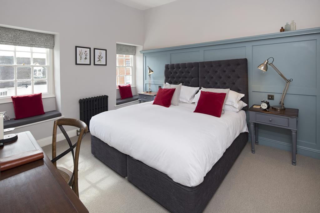 Отель The George Townhouse Shipston-on-Stour Экстерьер фото