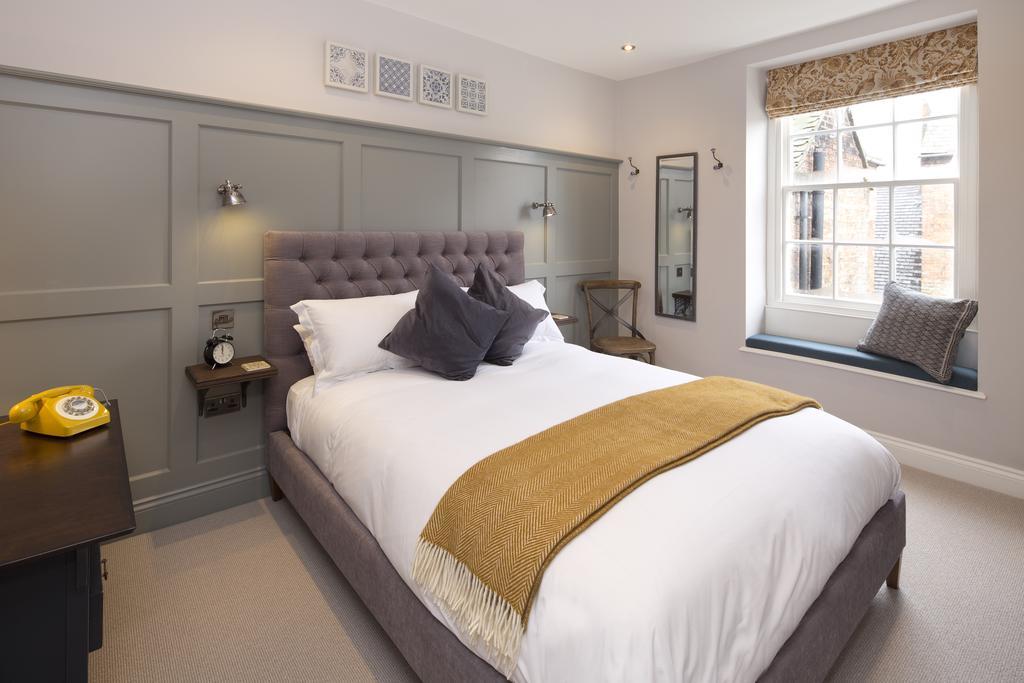 Отель The George Townhouse Shipston-on-Stour Экстерьер фото